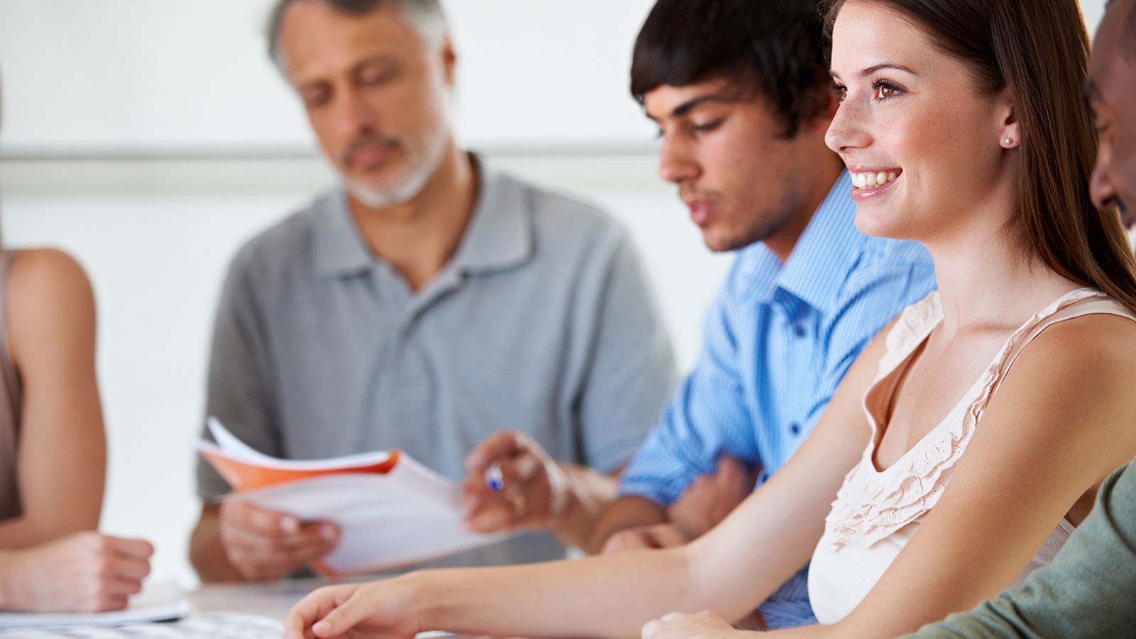 Lorena Manrique, formación y divulgación en Castellón.